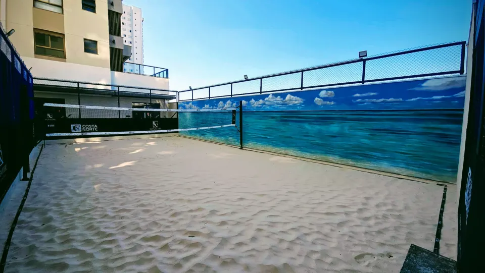 Quadra de beach tennis do condomínio Signature Royal Park